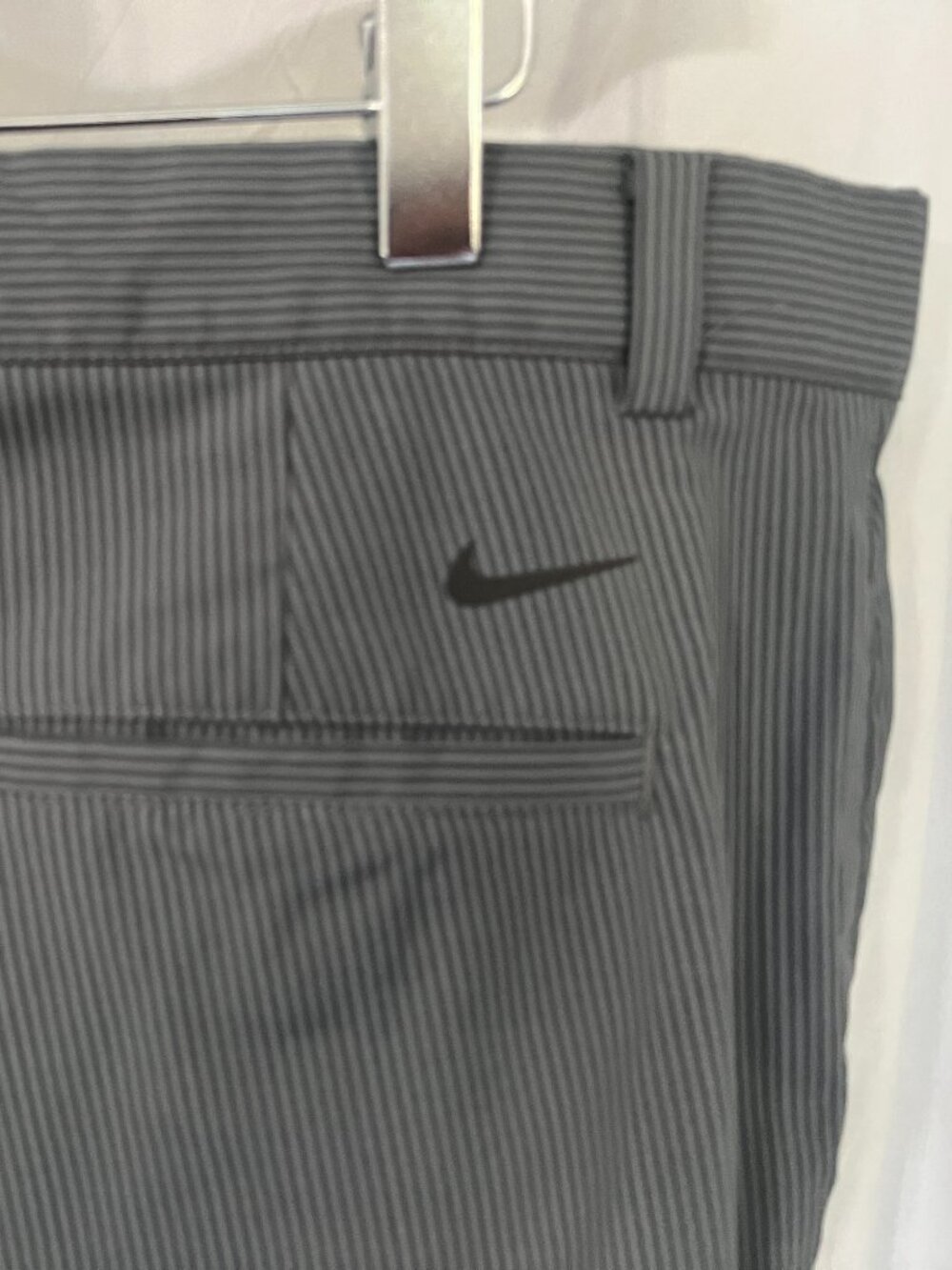 ⚪ Nike Golf Men's Gray Striped Performance Pants Flat Front 38x34 ⛳